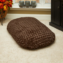 Load image into Gallery viewer, Brown 3&quot; x 4&quot; Lux Faux Fur Oval Pet Bed
